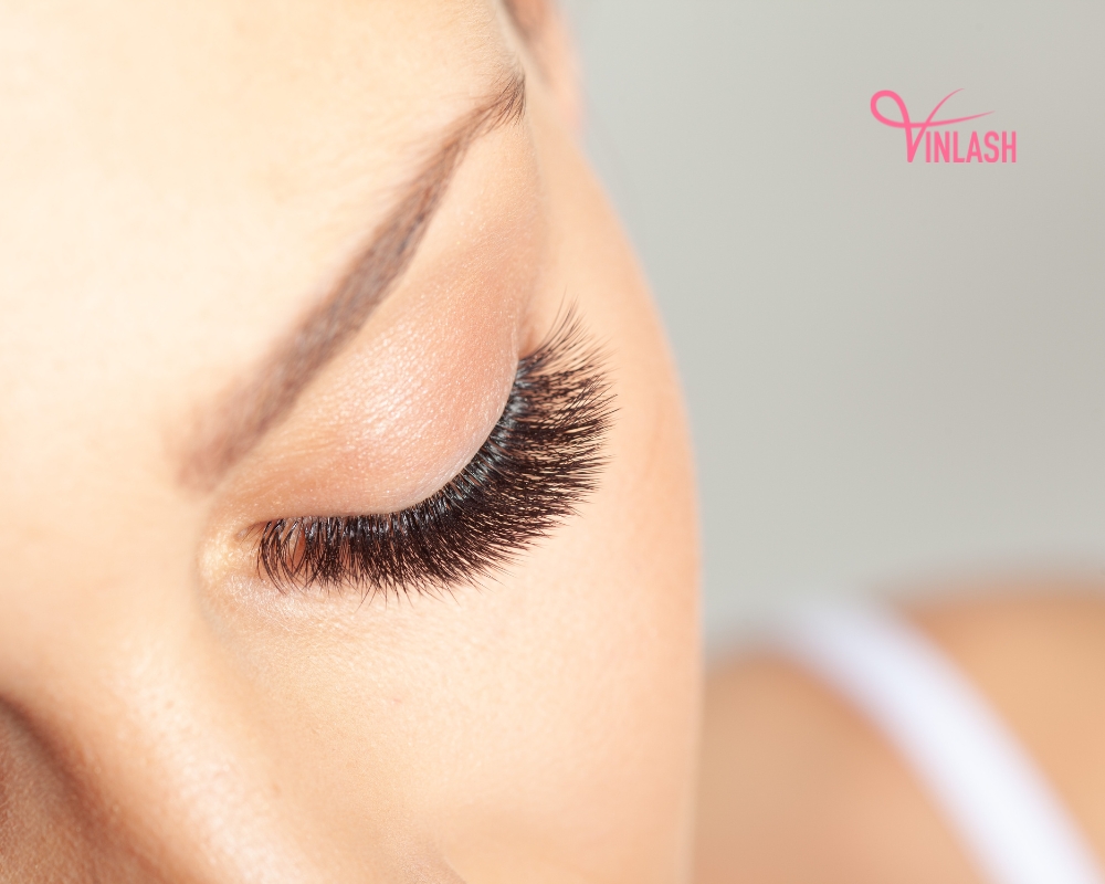 Things to consider when buying siberian mink lash extensions wholesale